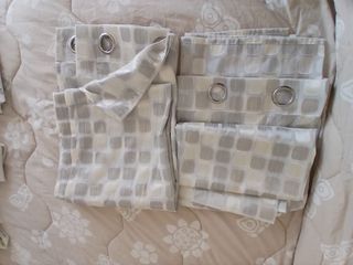 Tende lunghe a quadretti beige e grigio