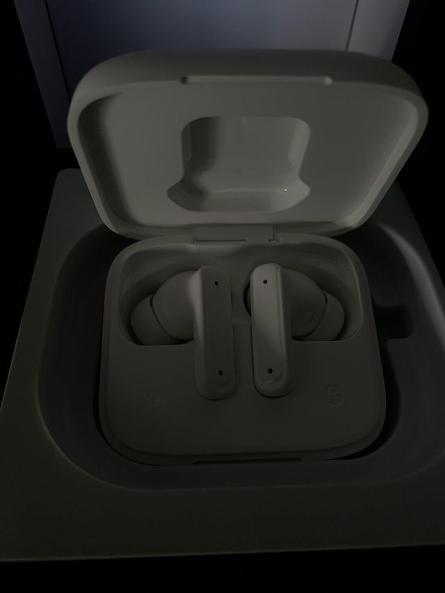 Auriculares Bluetooth con Pantalla