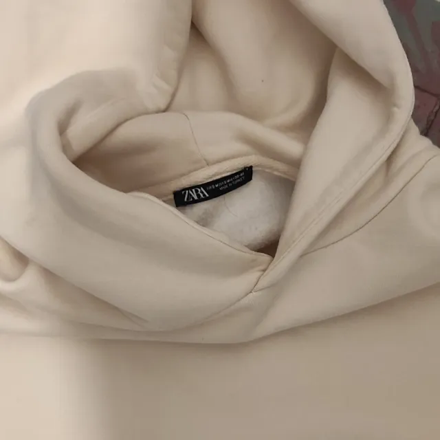 Sudadera Zara Cropped