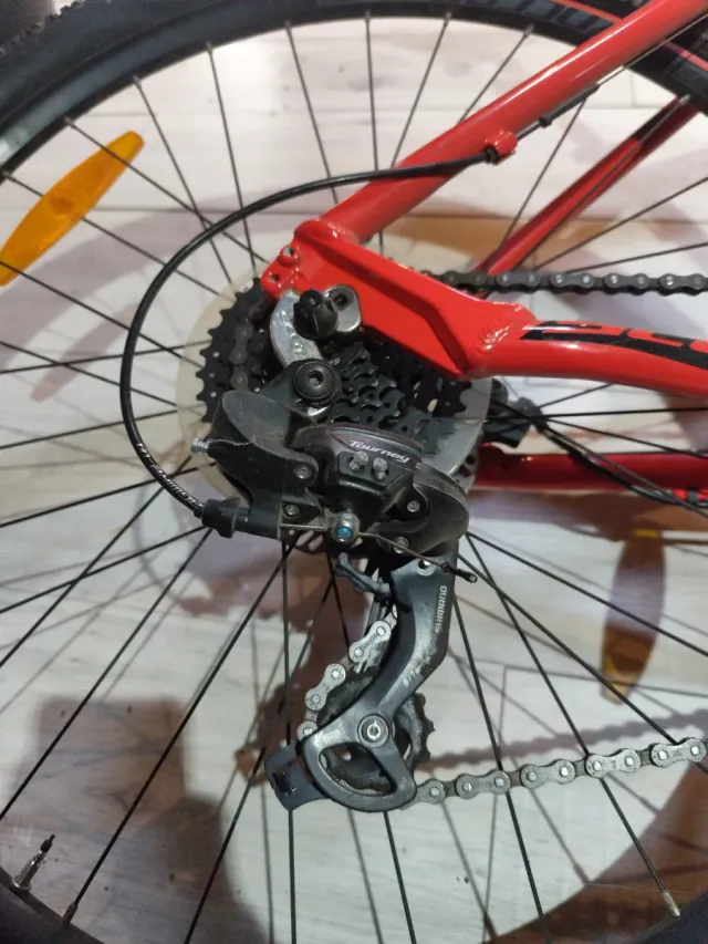 Bicicleta de Montaña Scott Roja