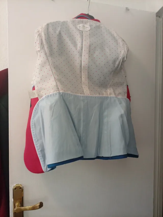 Elegante chaqueta British Chic.de lana fría.