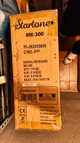 Teclado Electrónico Startone MK-300 y ateil.