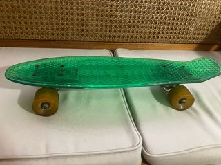 Monopatín Penny Board Verde Transparente