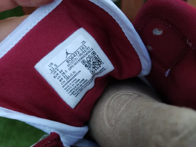 Jordan 1 Mid Reverse Chicago Rojo Blanco 44 EUR