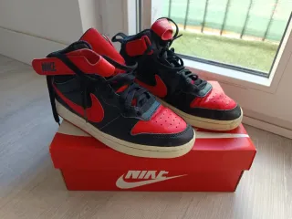 Nike Court Borough Mid 2 rojas y negras