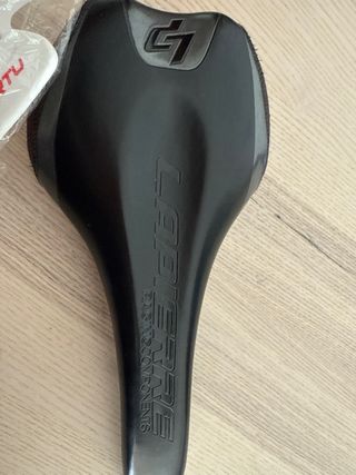 2 Sillines Bicicleta Vertu y Lapierre