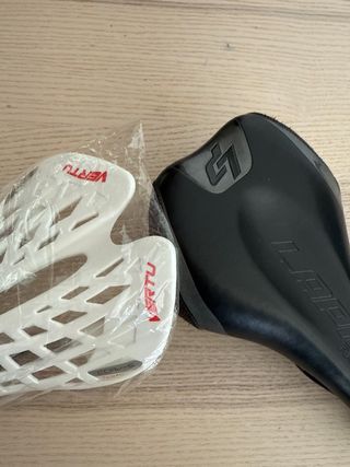 2 Sillines Bicicleta Vertu y Lapierre