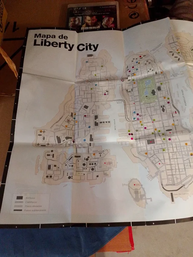 Juego PS3 Grand Theft Auto IV Edición Completa