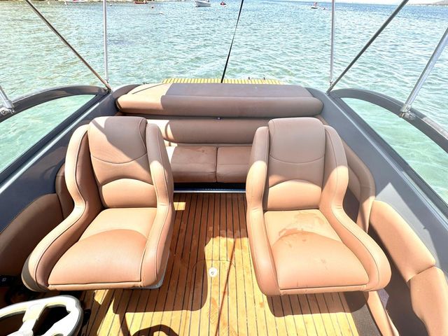 Celebrity BowRider 180