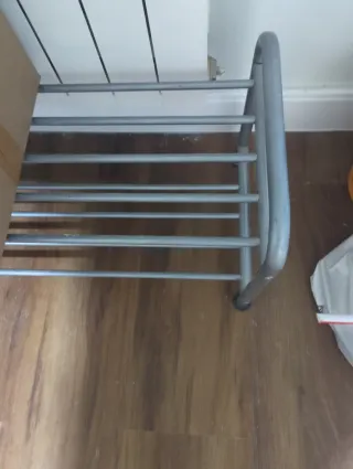 Banco zapatero metálico