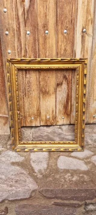 Marco antiguo para restaurar 51x63 cm