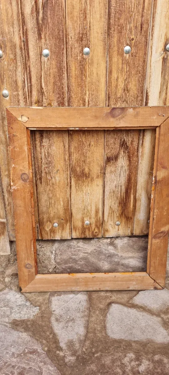 Marco antiguo para restaurar 51x63 cm