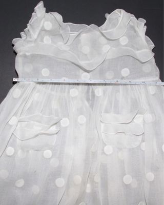 Vestido infantil hecho a mano