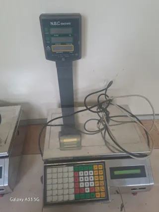 Tre Bilance Elettroniche