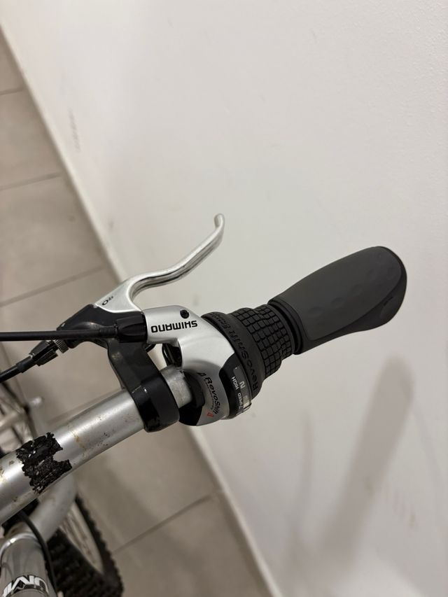 Bicicleta Decathlon Rockrider Plata