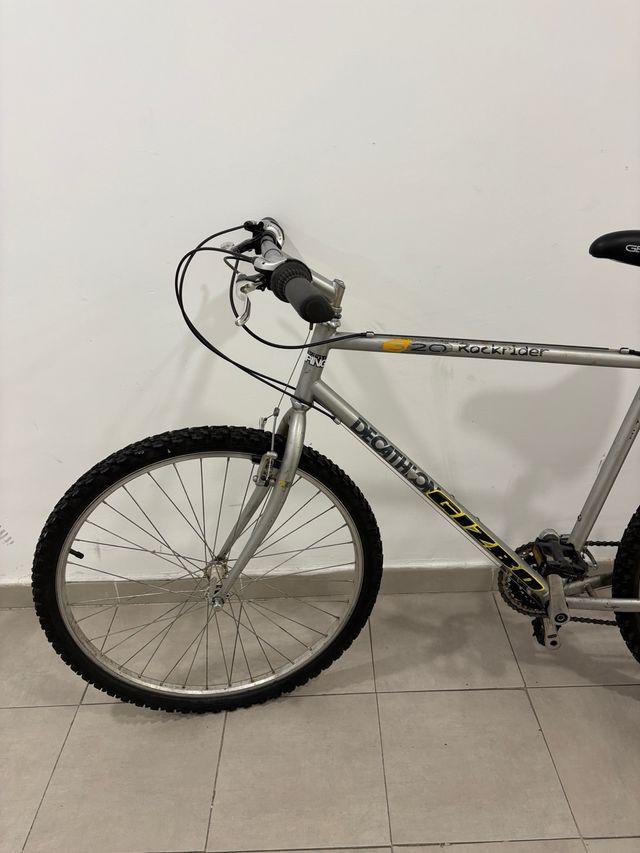 Bicicleta Decathlon Rockrider Plata