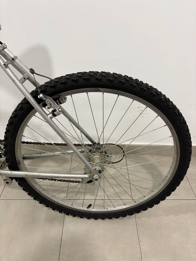 Bicicleta Decathlon Rockrider Plata