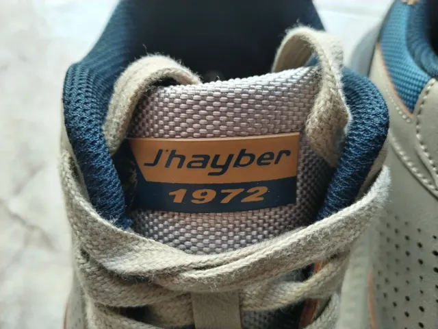 Zapatillas J'hayber casual beige y azul