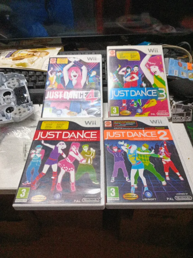 Pacchetto 4 Giochi Just Dance Wii