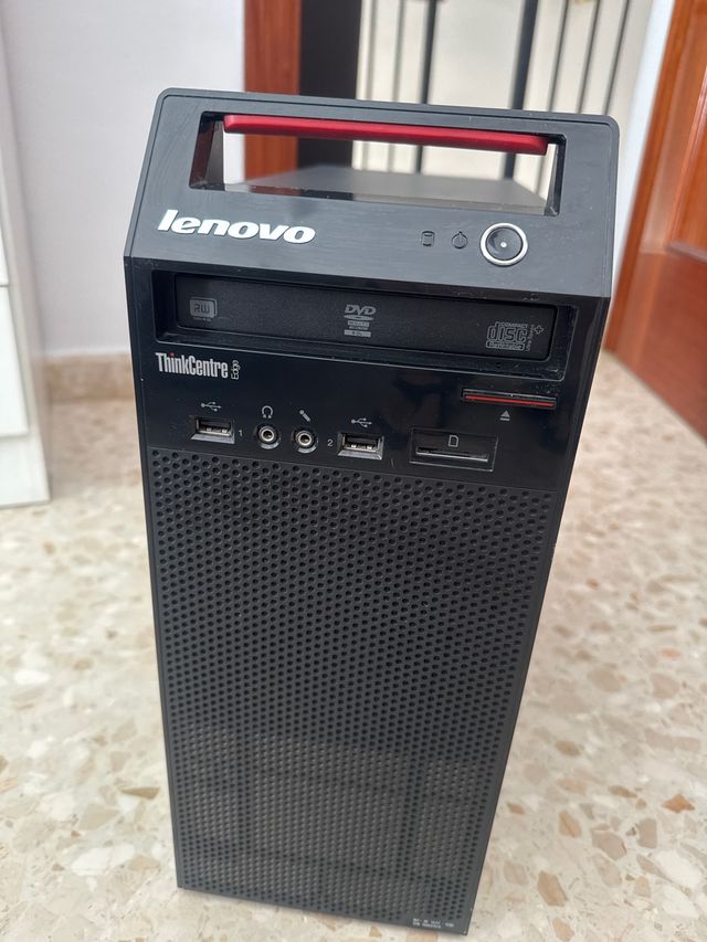 Torre PC Lenovo ThinkCentre Windows 8