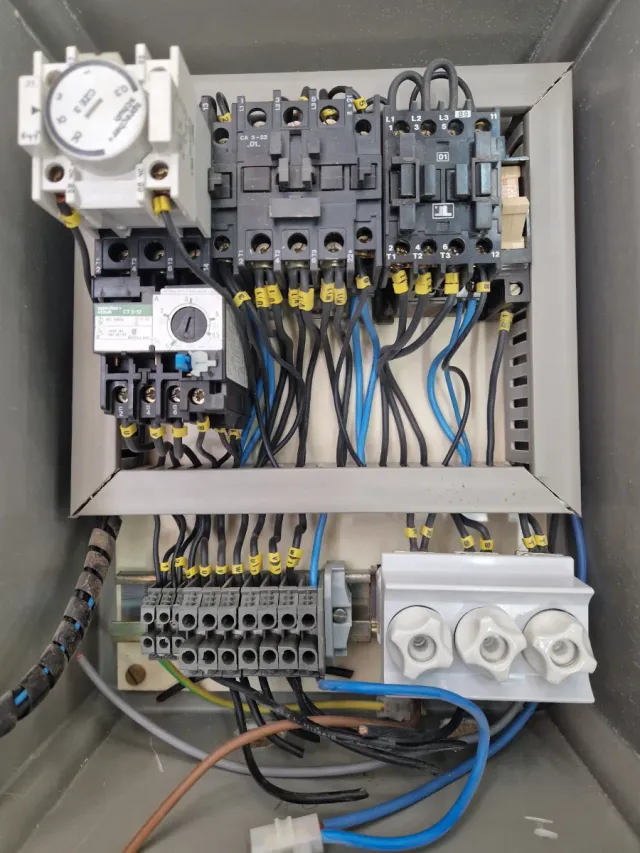 Cuadro Eléctrico para Motor