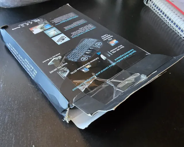 Mini Teclado Inalámbrico con Touchpad