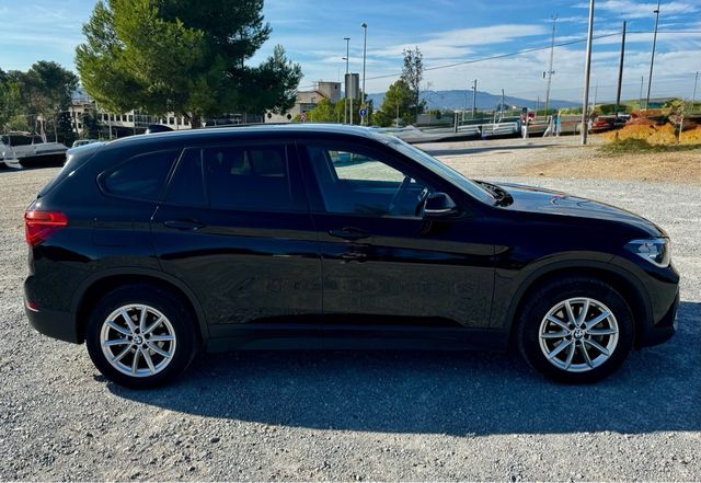 BMW X1 sDrive18d, año 2022