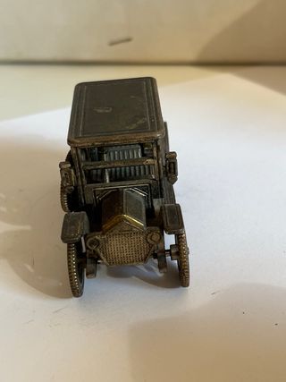 Modellino auto d'epoca