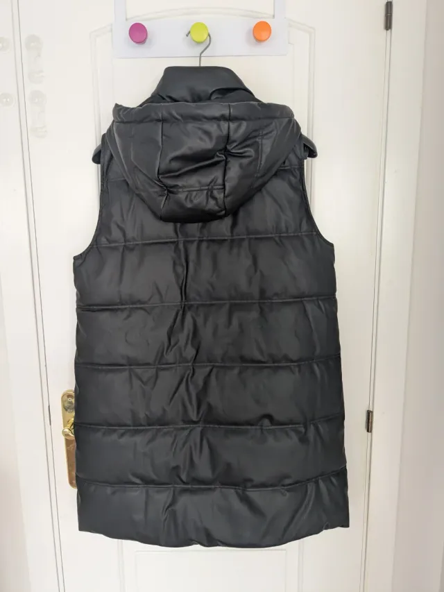 Chaleco acolchado polipiel Zara