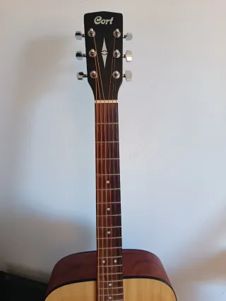 Guitarra Cort ElectroAcústica + Funda + Cable