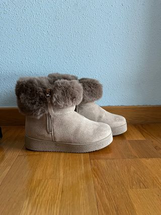 Botas de invierno beige con pelo