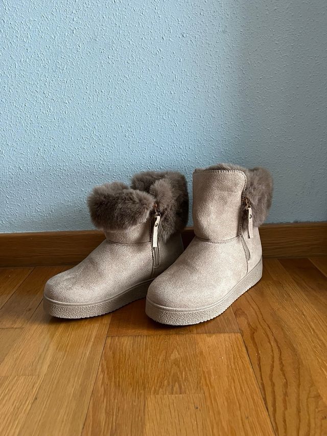 Botas de invierno beige con pelo