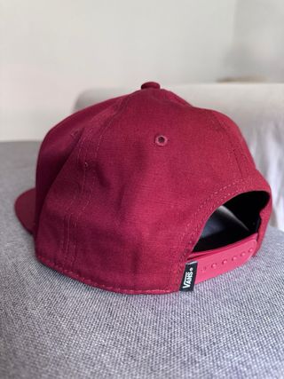 Gorra Vans Snapback Borgoña
