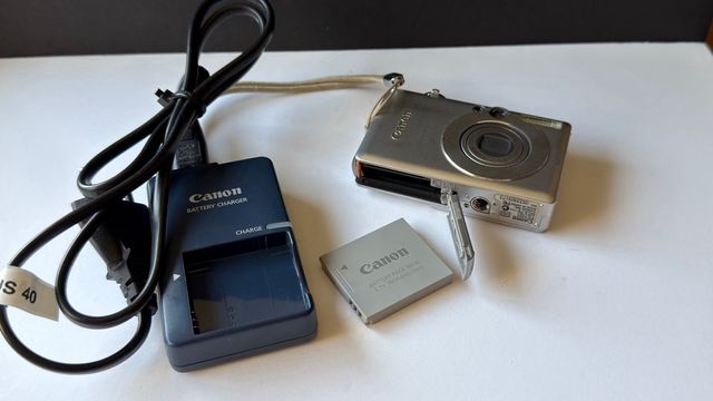Cámara Canon Digital IXUS 40 Plata sin caja