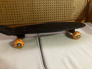 Monopatín Atlantinc Rift con Luces