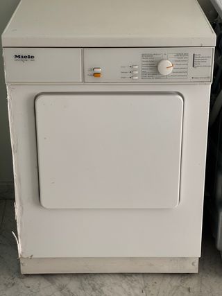 Secadora Miele Novotronic T490