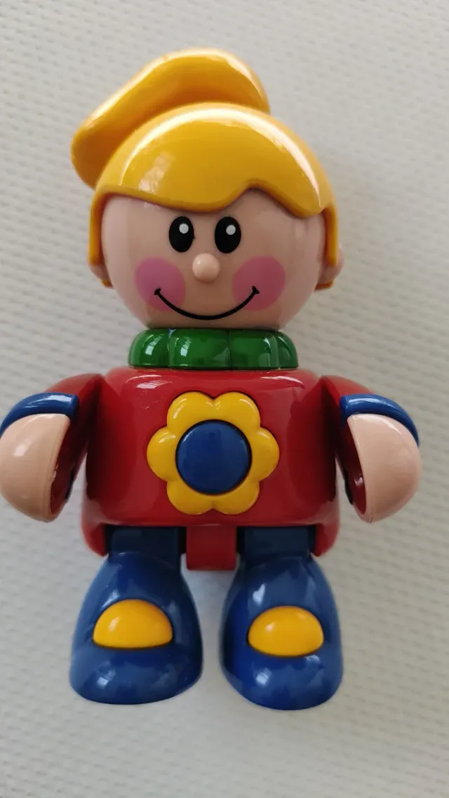 Tolo Figura Articulada Niña