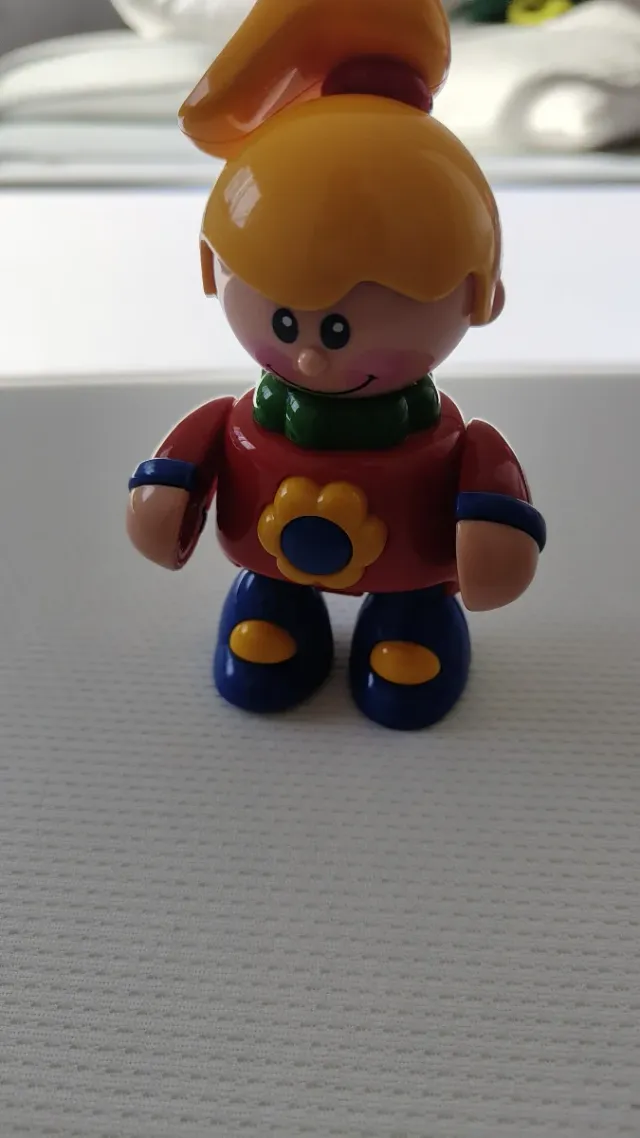 Tolo Figura Articulada Niña