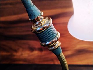 Lampada da tavolo Art Déco collo d'oca ottone