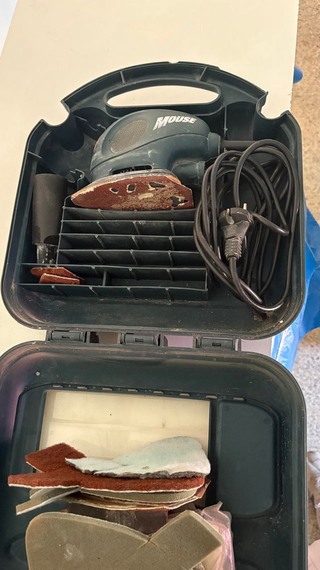 Lijadora eléctrica Mouse con accesorios