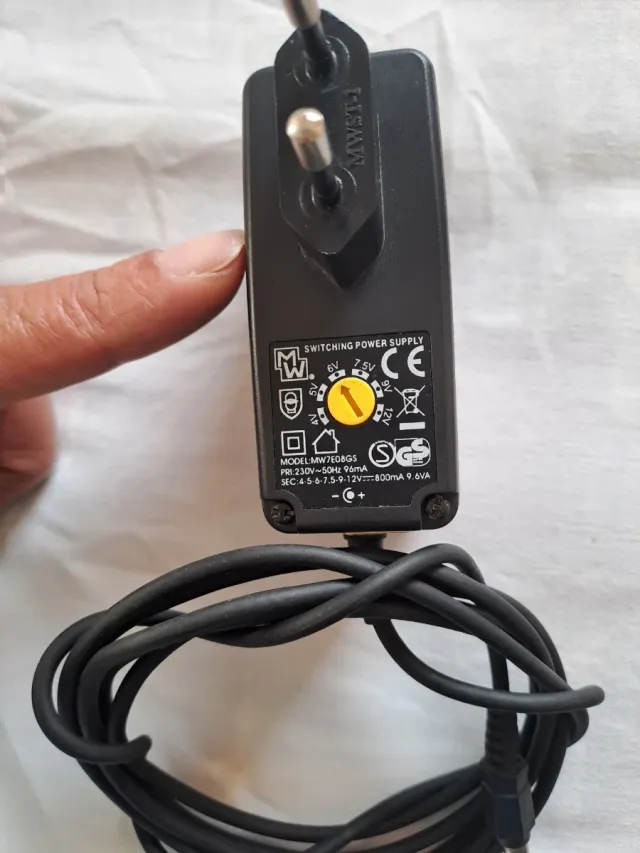 Adaptador Corriente MWST 9.6VA