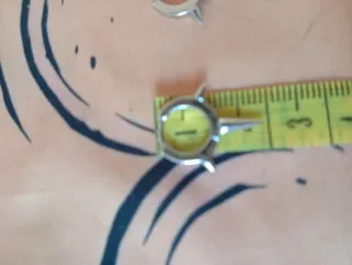 Pendientes de pinchos plateados