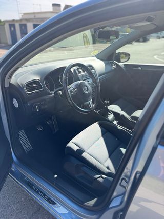 Volkswagen Golf 2012 1.6 TDI 153.000km