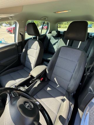 Volkswagen Golf 2012 1.6 TDI 153.000km