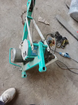 Polipasto Imer 300kg con tripode