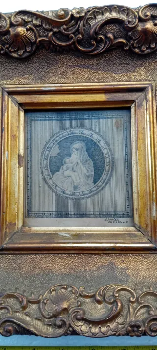 Antica cornice dorata con vetro