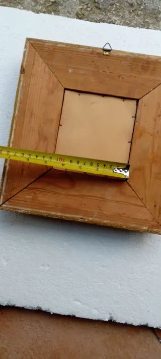 Antica cornice dorata con vetro