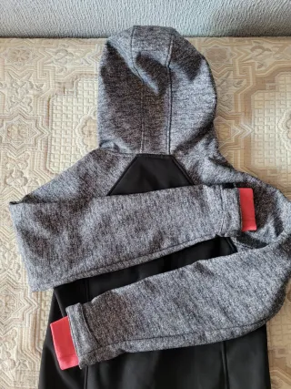 Forro polar mujer negro y rosa