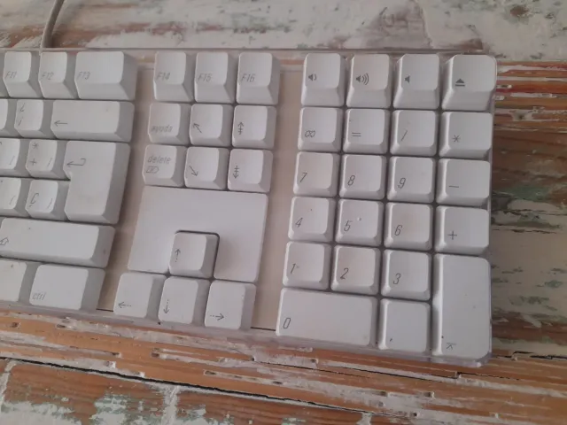 Ordenador Apple iMac G5 + Teclado + Ratón