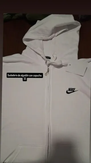 Sudadera Nike Blanca con Capucha